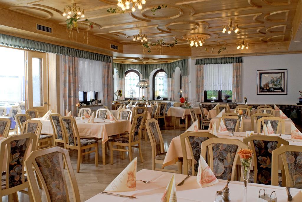 Hotel Zum Fischerwirt Baindlkirch Εξωτερικό φωτογραφία